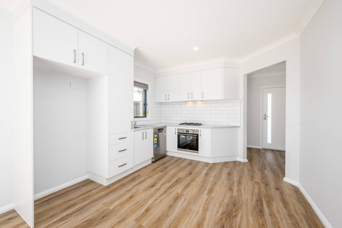 3 / 13 Coomboona Street, Shepparton VIC 3630, Shepparton - Thumbnail 2