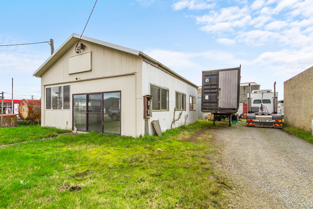 13-21 Holmes Road, Morwell VIC 3840, Morwell - Thumbnail 4