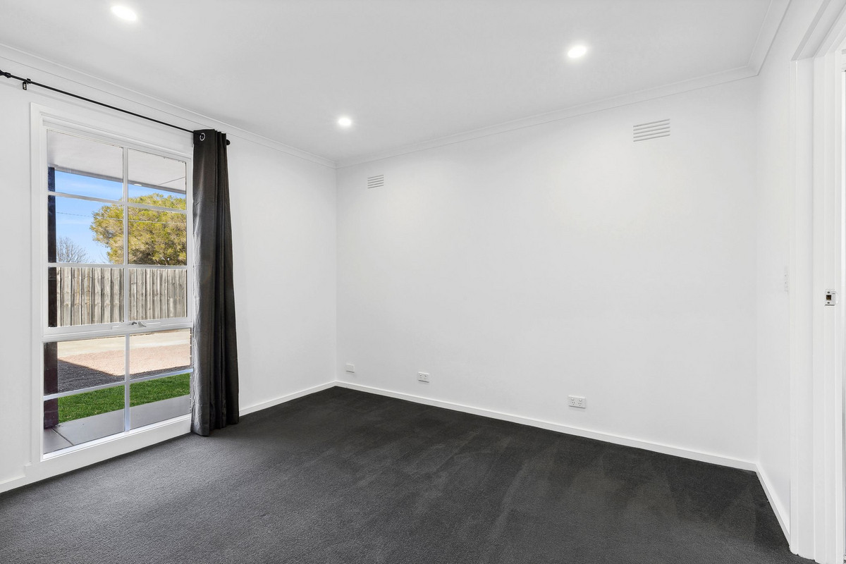 99 Solar Drive, Whittington VIC 3219, Whittington - Thumbnail 5