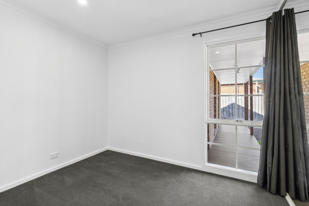 99 Solar Drive, Whittington VIC 3219, Whittington - Thumbnail 7