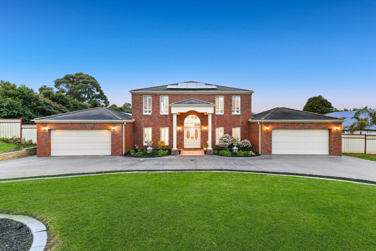 49-51 Saint Helens Crescent, Narre Warren North VIC 3804, Narre Warren North - Thumbnail 2