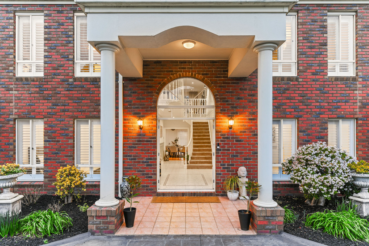 49-51 Saint Helens Crescent, Narre Warren North VIC 3804, Narre Warren North - Thumbnail 3