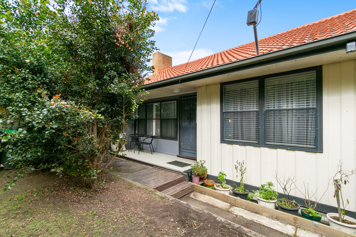 8 Crinigan Road, Morwell VIC 3840, Morwell - Image 1