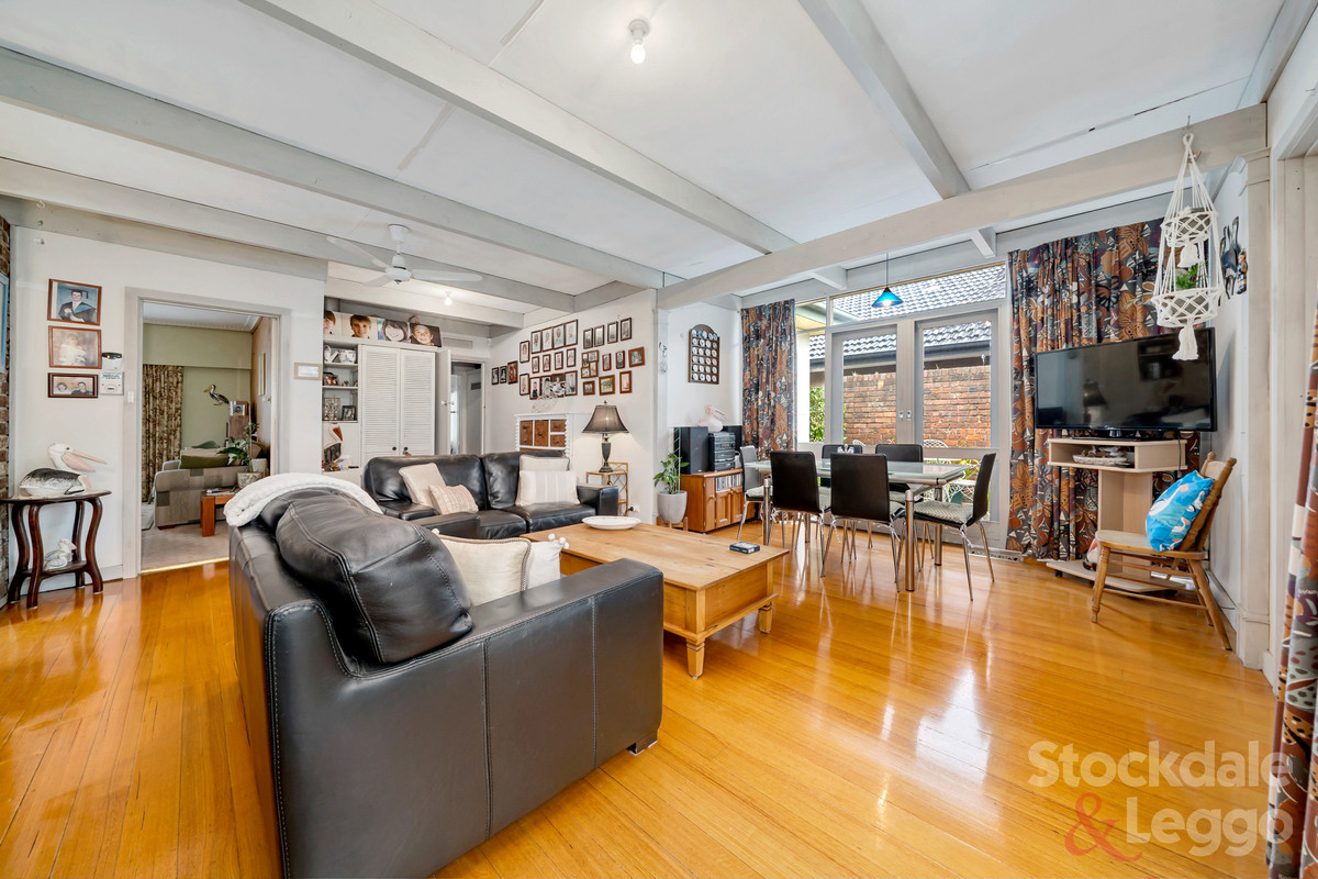 7 Justin Avenue, Glenroy VIC 3046, Glenroy - Thumbnail 3
