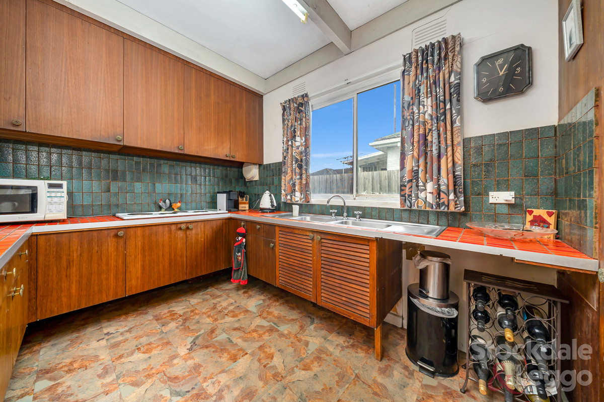 7 Justin Avenue, Glenroy VIC 3046, Glenroy - Thumbnail 4