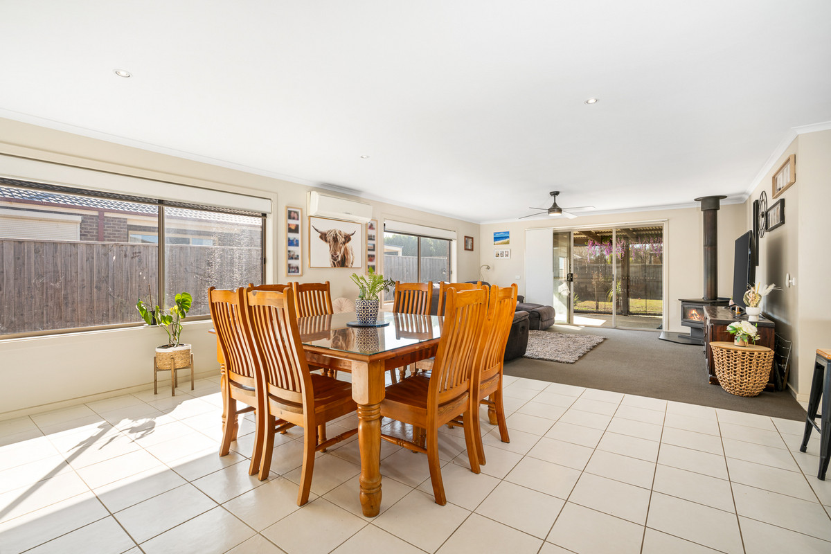 16 Sherry Court, Bannockburn VIC 3331, Bannockburn - Thumbnail 5