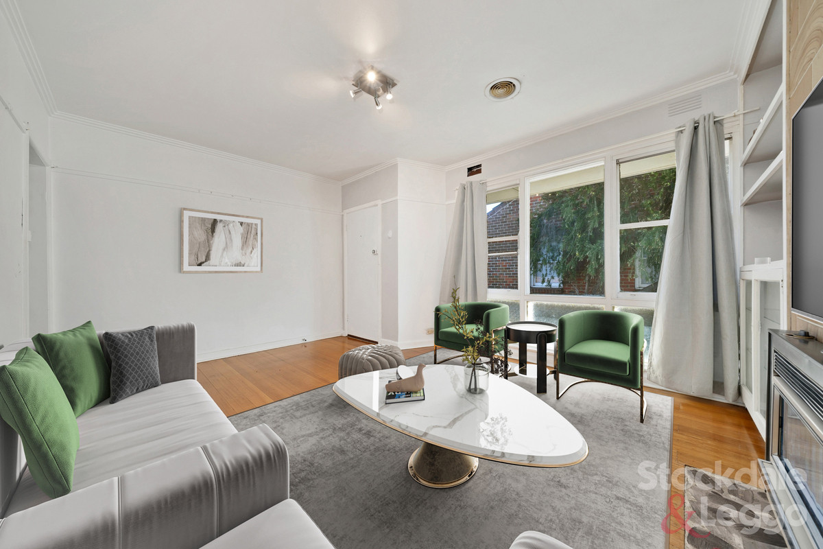 10 Lichfield Avenue, Jacana VIC 3047, Jacana - Thumbnail 2