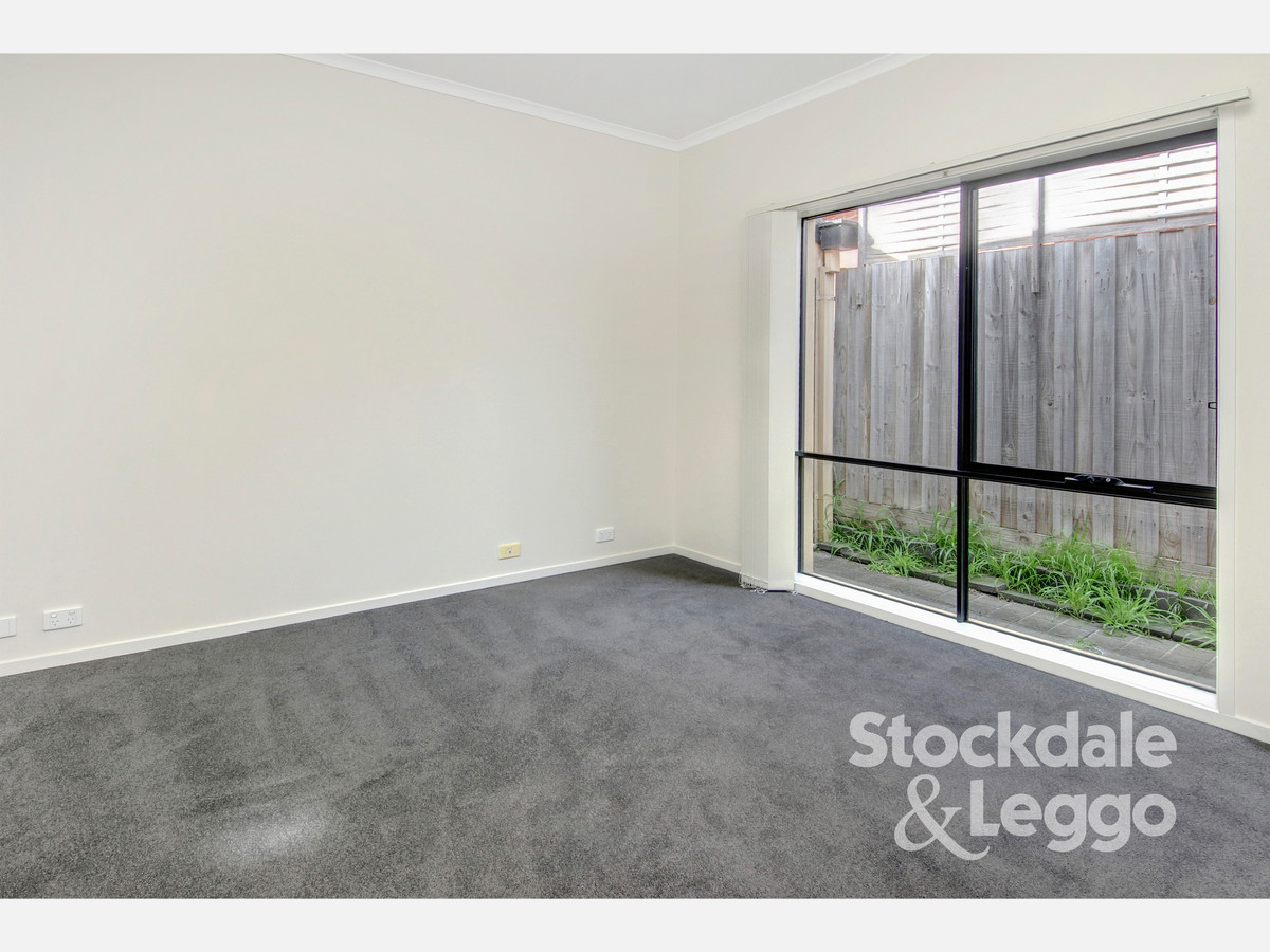 4 / 15 Cairns Avenue, Rosebud VIC 3939, Rosebud - Thumbnail 6