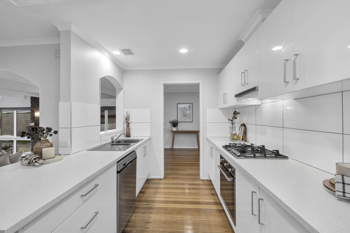 3 Ketnor Street, Cranbourne VIC 3977, Cranbourne - Thumbnail 2