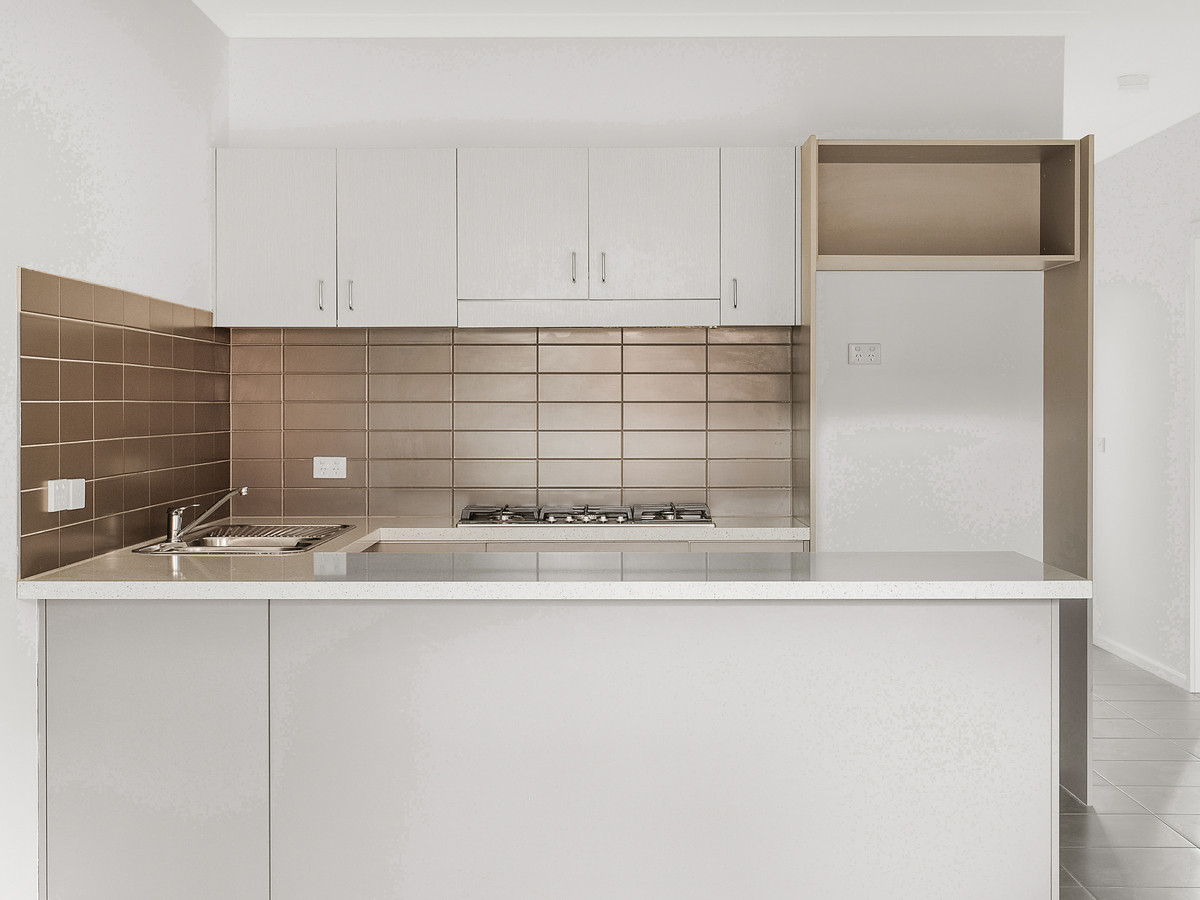 24 Somerton Court, Darley VIC 3340, Darley - Thumbnail 7