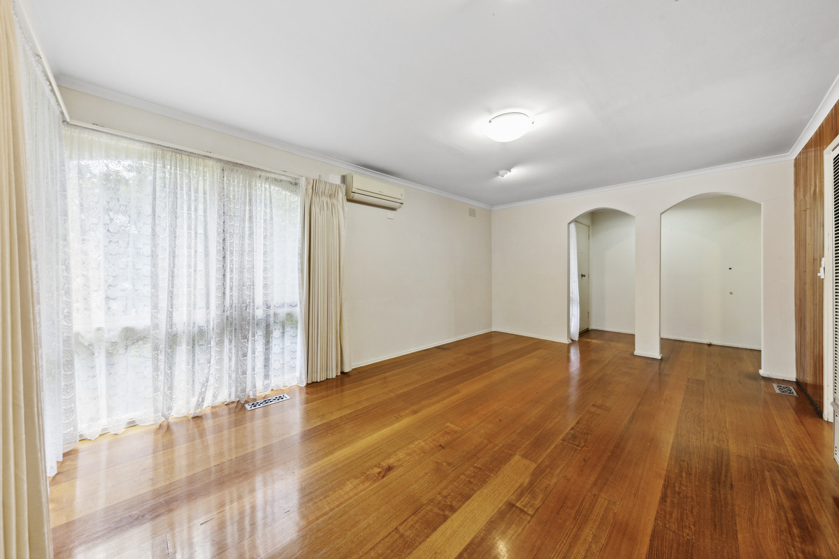 39 Calderwood Avenue, Wheelers Hill VIC 3150, Wheelers Hill - Thumbnail 4