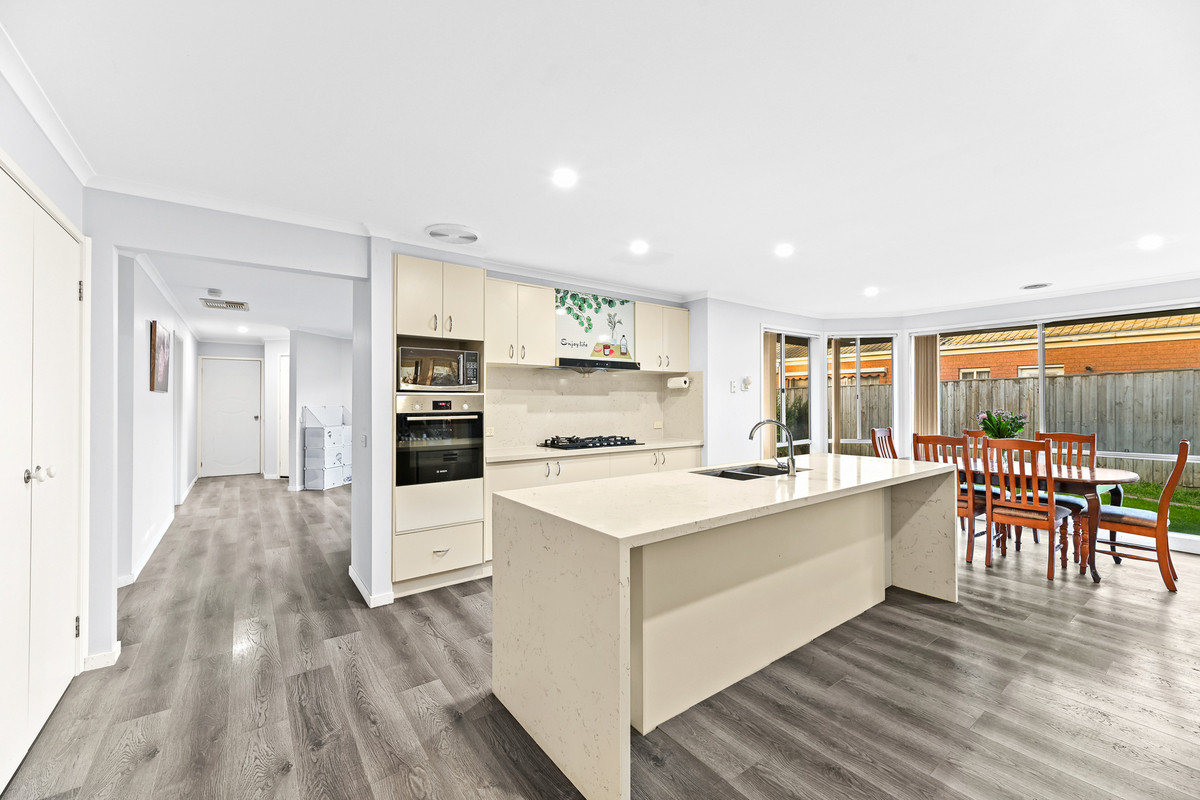 5 Edgbaston Circuit, Berwick VIC 3806, Berwick - Thumbnail 5