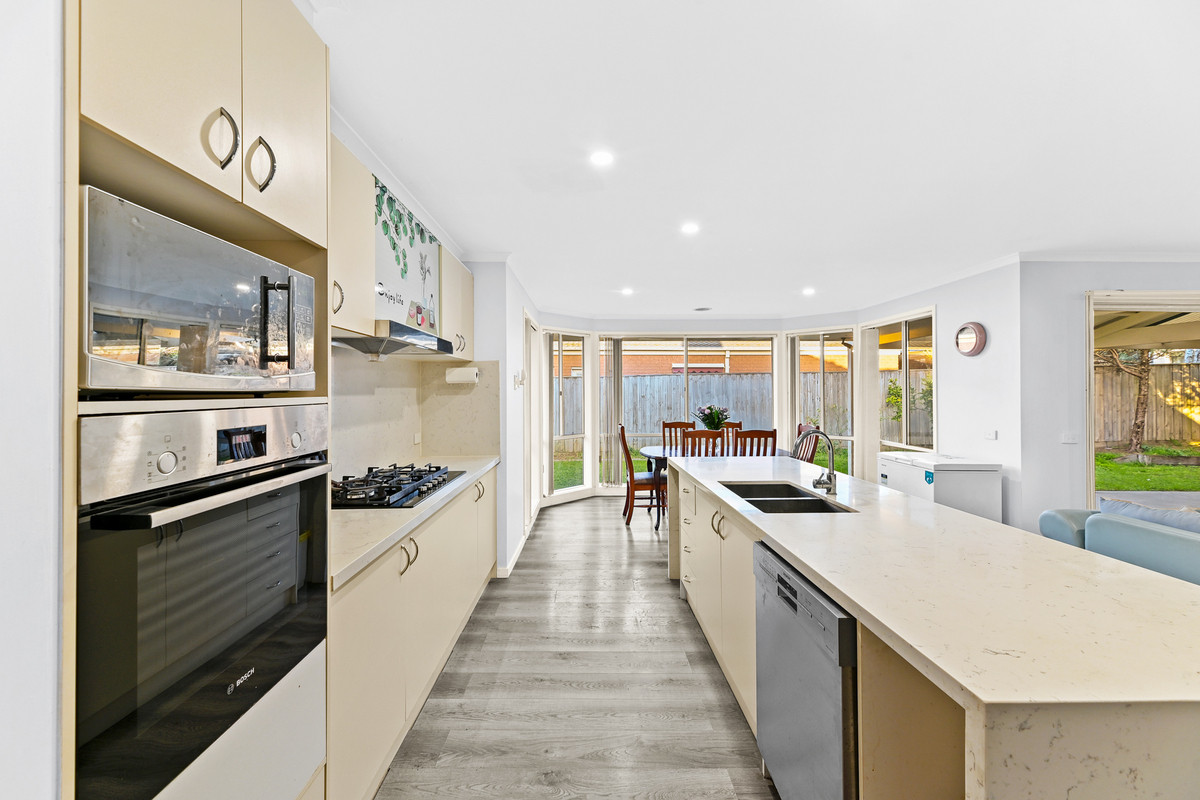5 Edgbaston Circuit, Berwick VIC 3806, Berwick - Thumbnail 6