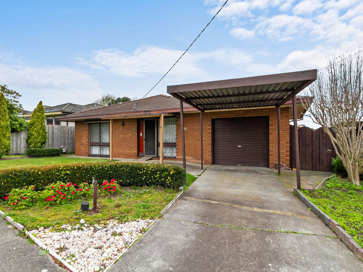 13 Heather Grove, Traralgon VIC 3844, Traralgon - Thumbnail 2