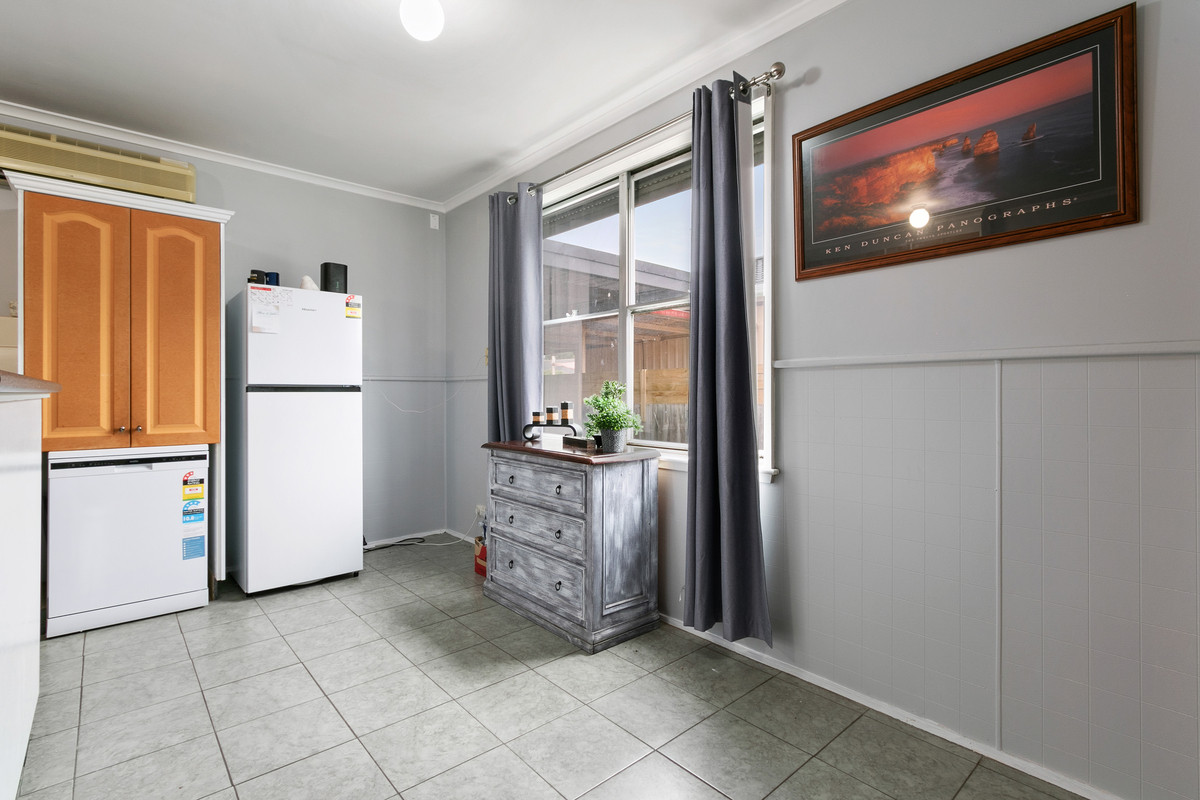 6 Fraser Street, MORWELL VIC 3840, Morwell - Thumbnail 8