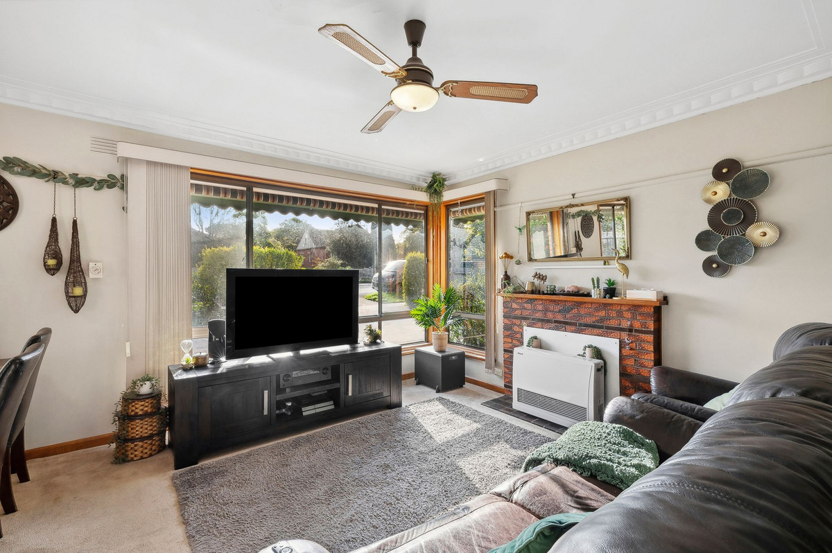 89 South Valley Road, Highton VIC 3216, Highton - Thumbnail 2