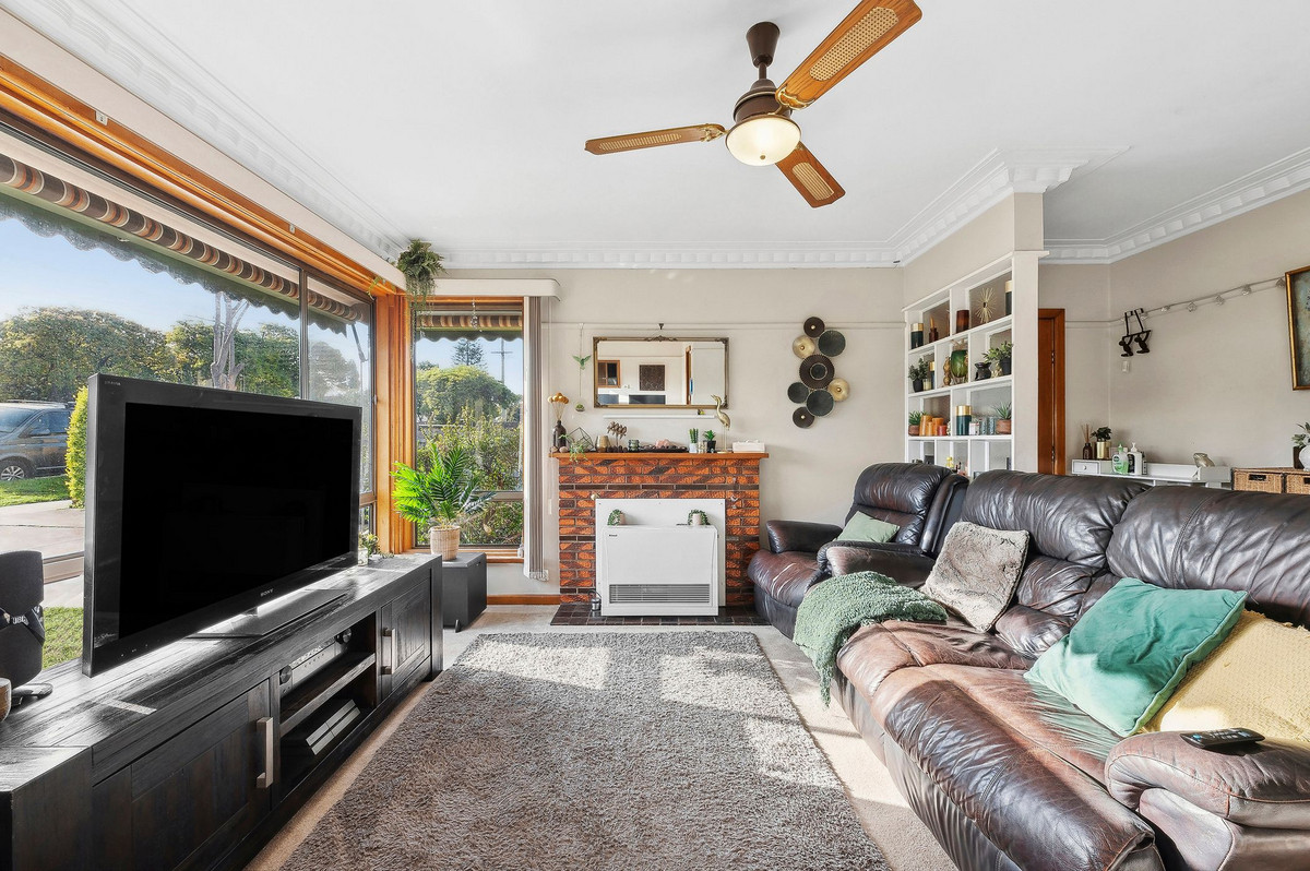 89 South Valley Road, Highton VIC 3216, Highton - Thumbnail 3