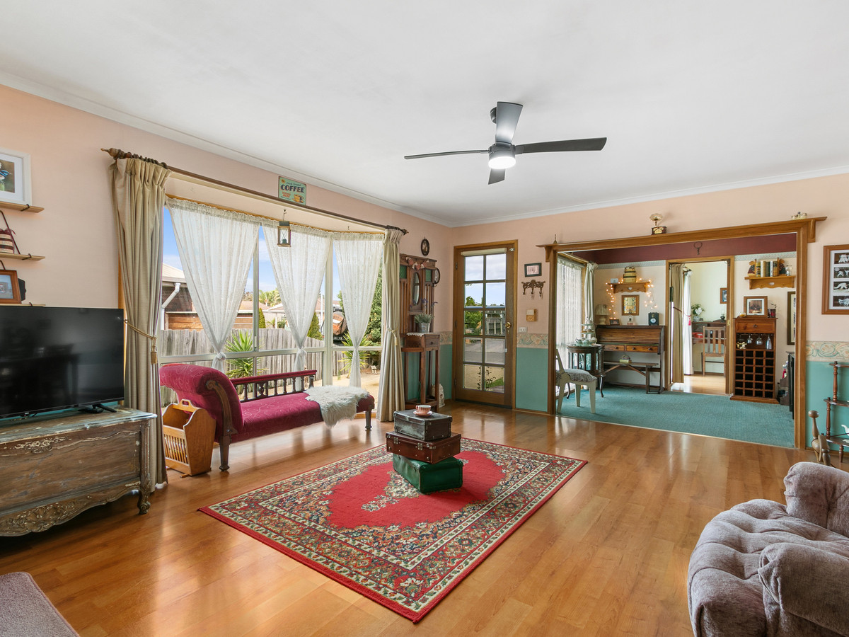 14 Pepperdine Court, Traralgon VIC 3844, Traralgon - Thumbnail 2