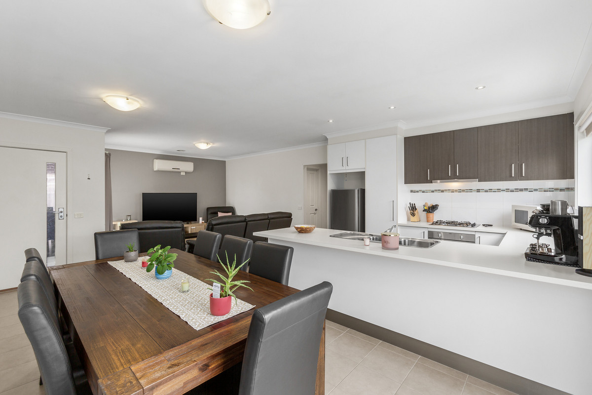 2 / 28 Maraboora Avenue, CLIFTON SPRINGS VIC 3222, Clifton Springs - Thumbnail 2
