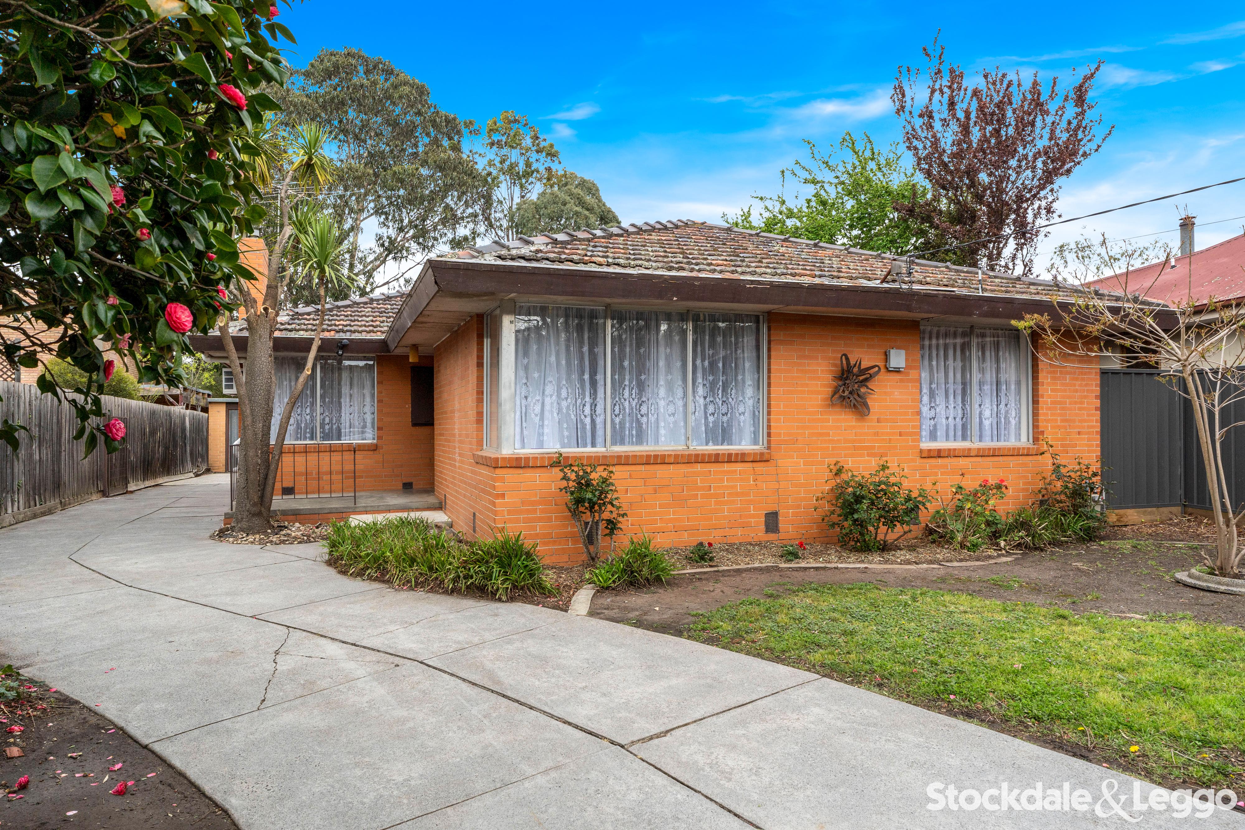 15 Flannery Court, Oak Park VIC, Oak Park - Thumbnail 2