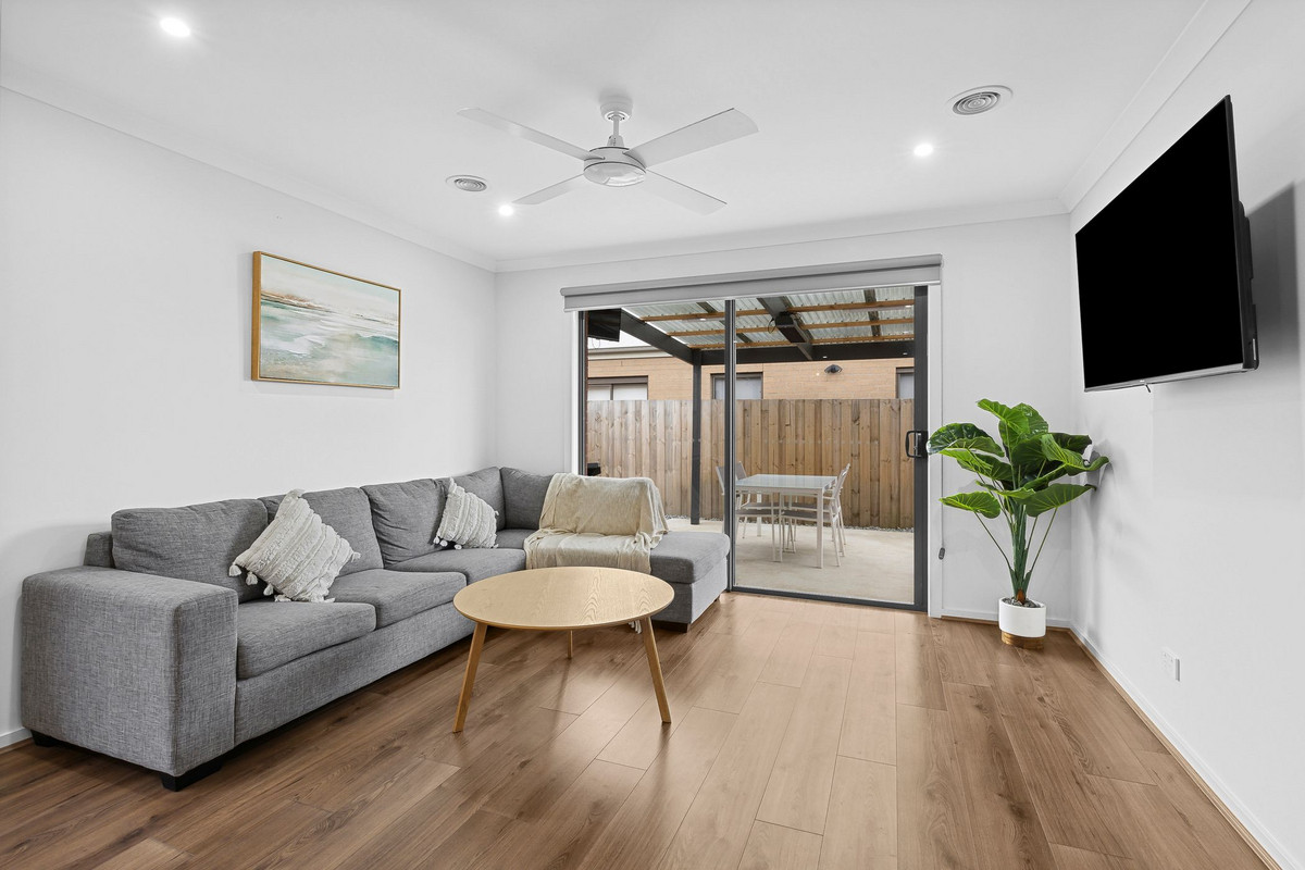 8 Habitat Way, Armstrong Creek VIC 3217, Armstrong Creek - Thumbnail 3