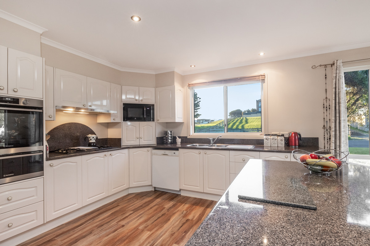 6 Stephens Street, Warrnambool VIC 3280, Warrnambool - Thumbnail 3