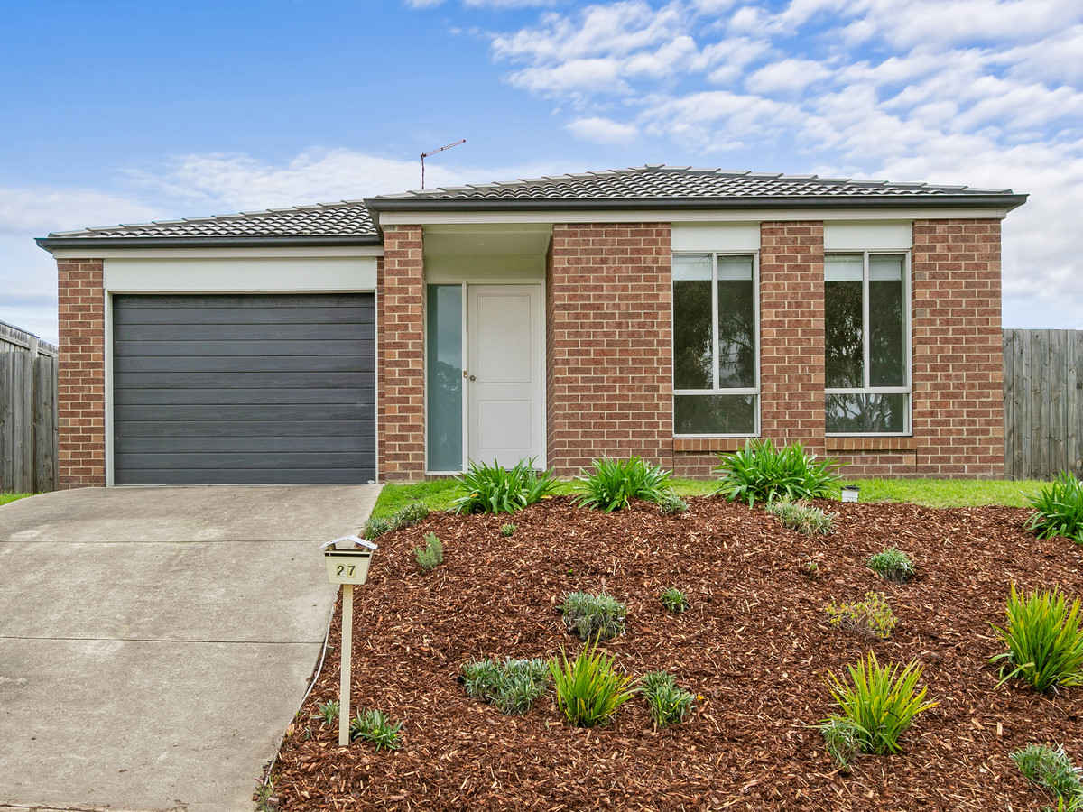 27 Churinga Drive, Churchill VIC 3842, Churchill - Thumbnail 7