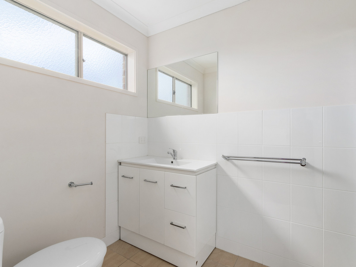 27 Churinga Drive, Churchill VIC 3842, Churchill - Thumbnail 8