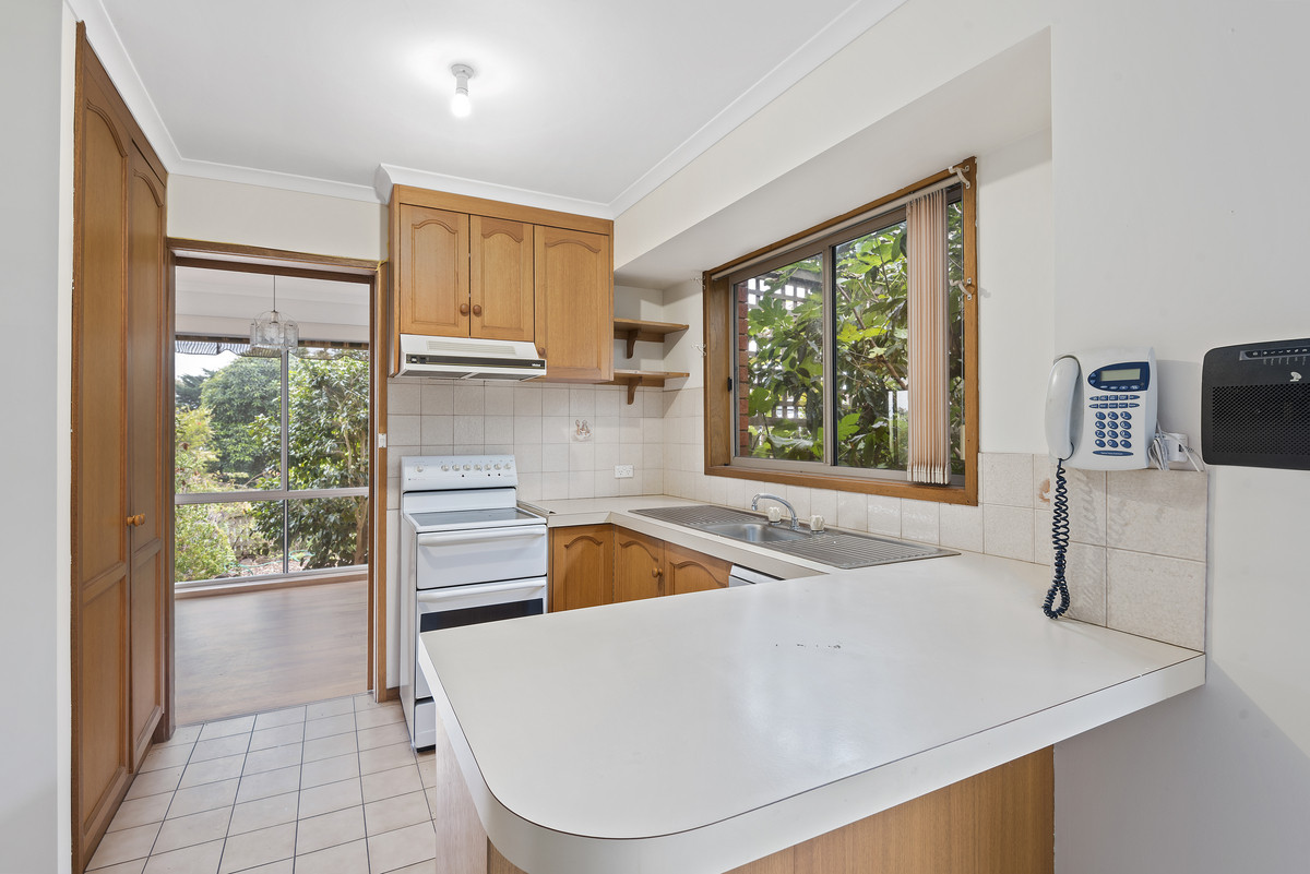 34 Carapooka Avenue, CLIFTON SPRINGS VIC 3222, Clifton Springs - Thumbnail 2