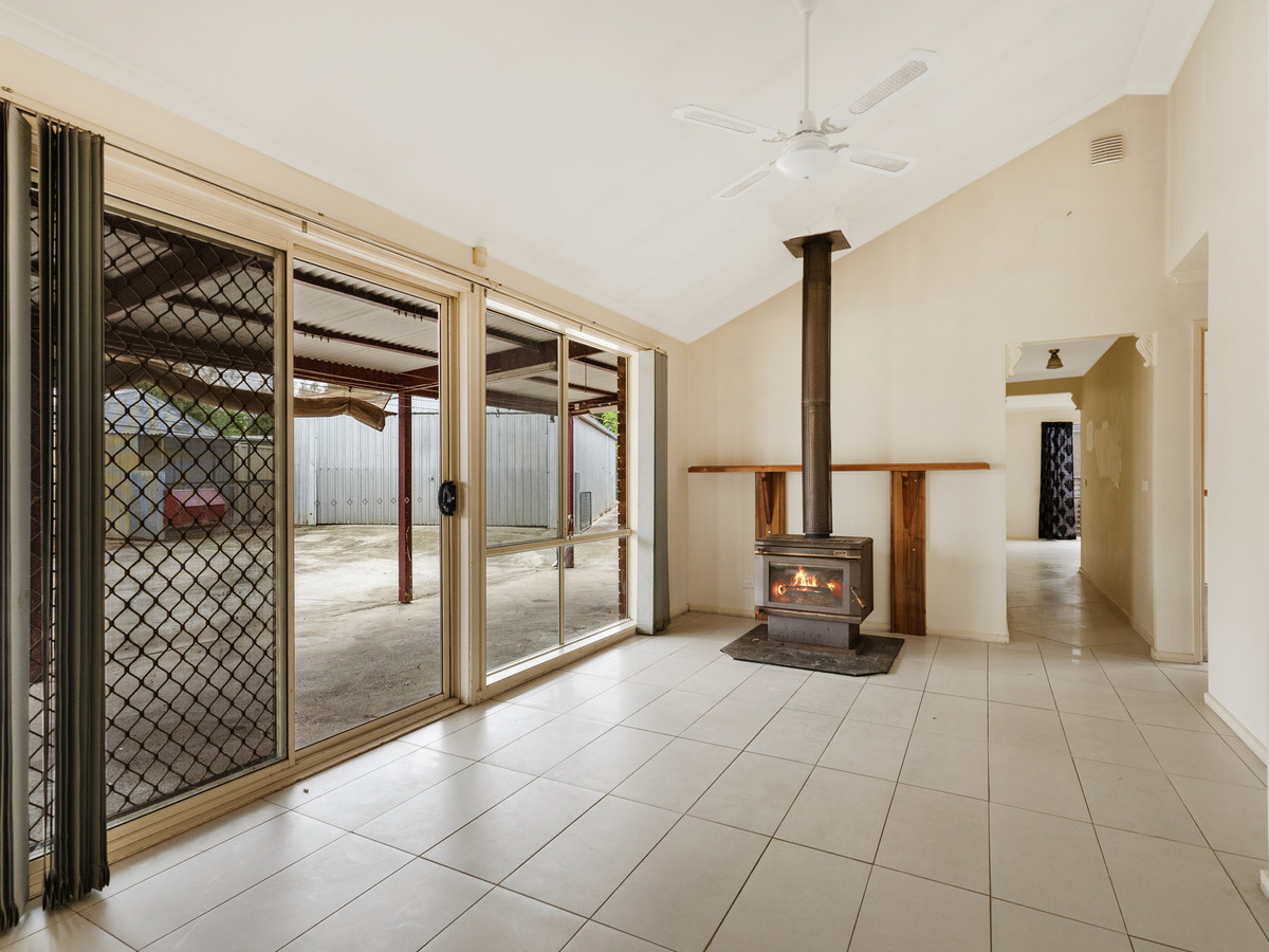 1 Connor Street, Bacchus Marsh VIC 3340, Bacchus Marsh - Thumbnail 3