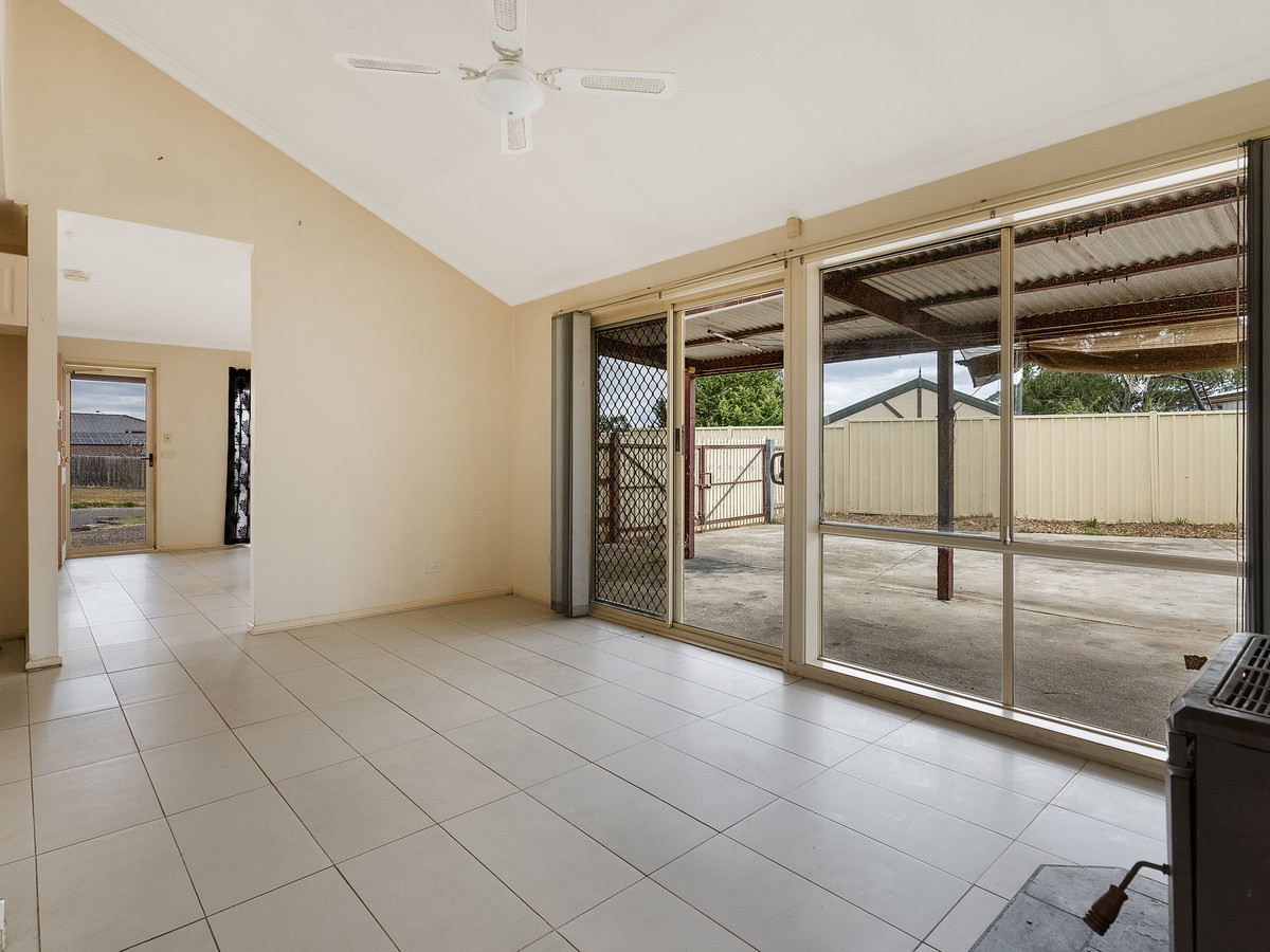 1 Connor Street, Bacchus Marsh VIC 3340, Bacchus Marsh - Thumbnail 4