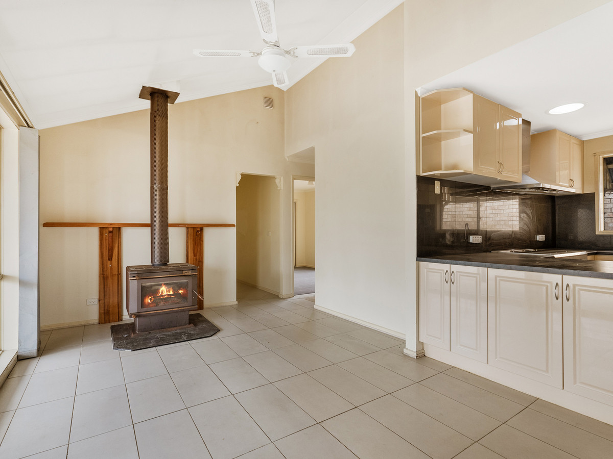 1 Connor Street, Bacchus Marsh VIC 3340, Bacchus Marsh - Thumbnail 5
