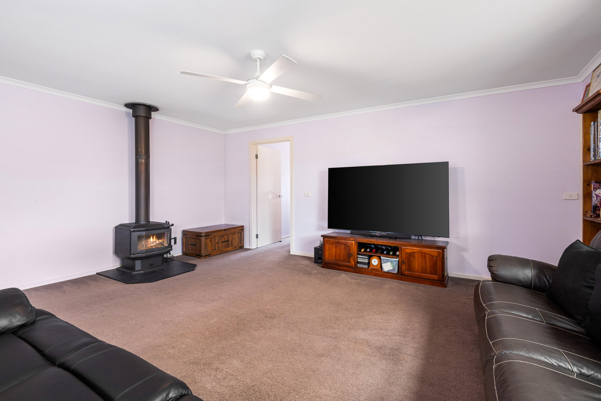 13 Fenwick Fairway, Bannockburn VIC 3331, Bannockburn - Thumbnail 3