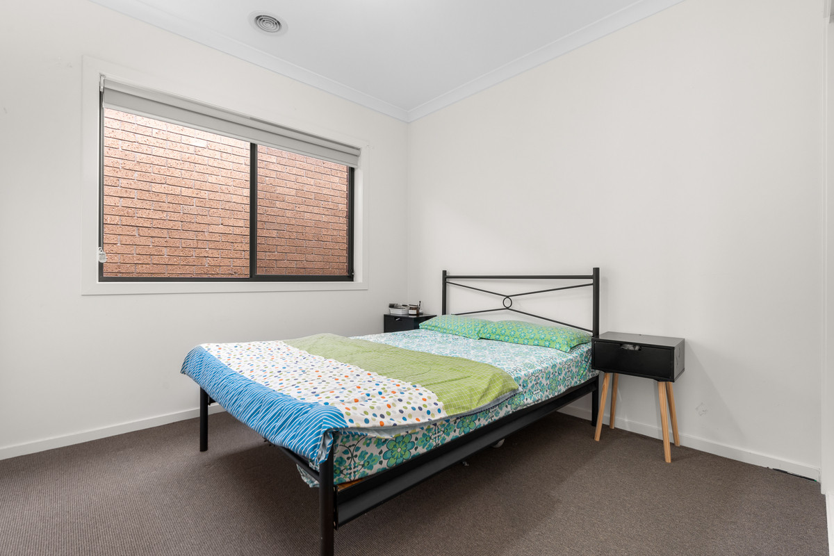 19 Suttie Street, Point Cook VIC 3030, Point Cook - Thumbnail 8