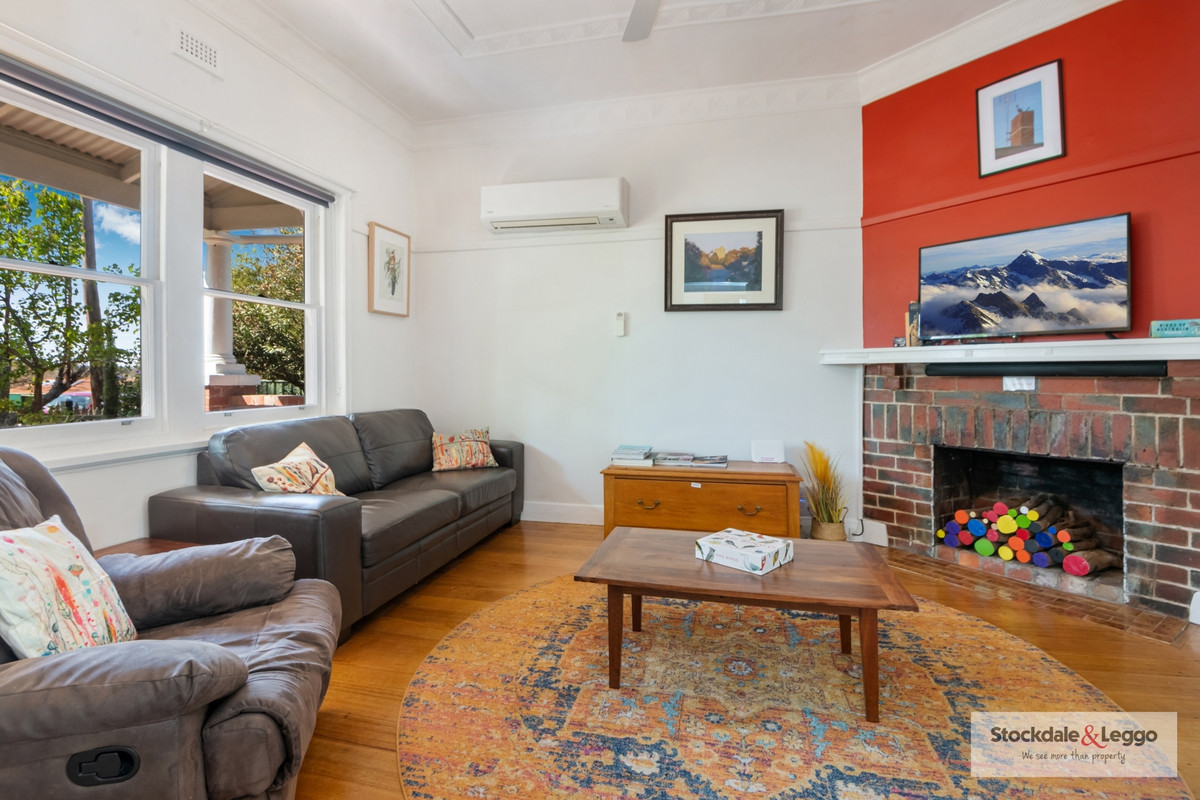 62 Ridge Street, Wedderburn VIC 3518, Wedderburn - Thumbnail 2