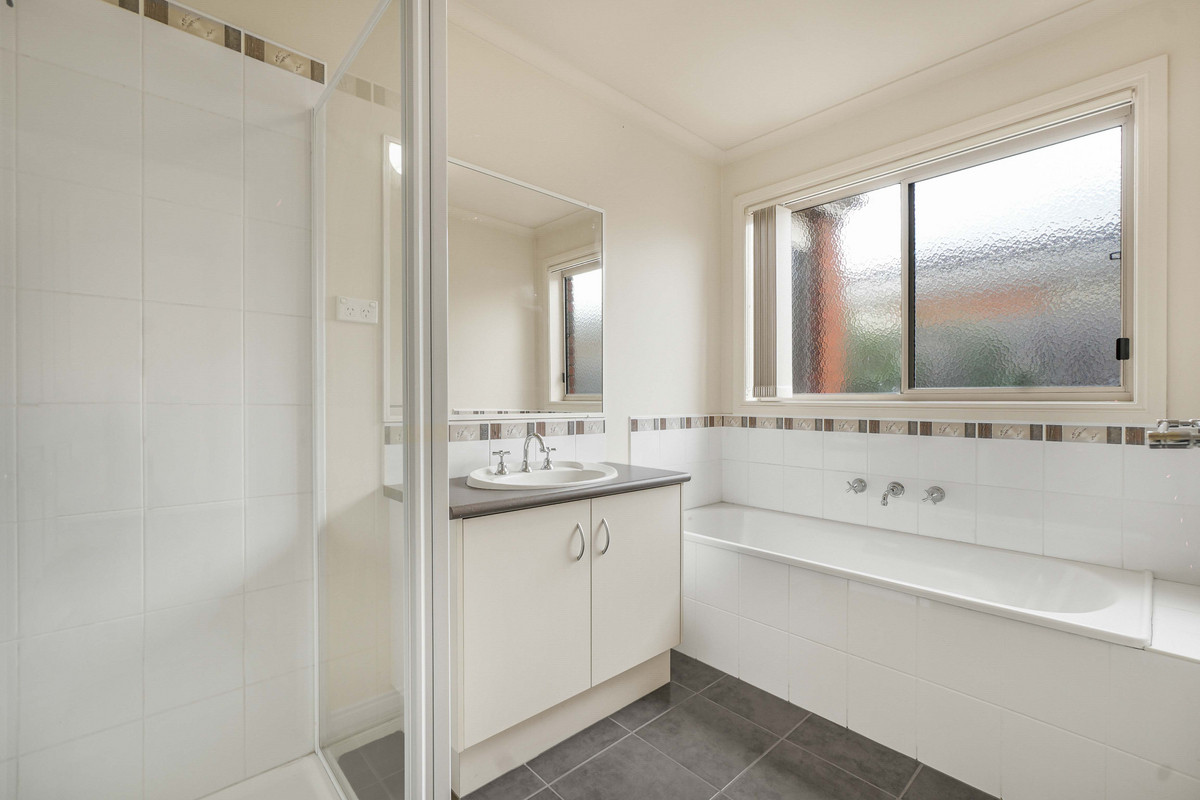 5 Sir Thomas Drive, PAKENHAM VIC 3810, Pakenham - Thumbnail 7