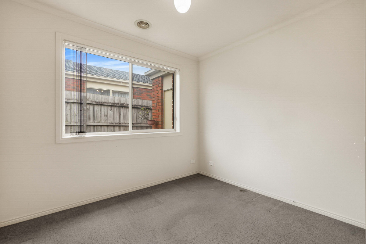 5 Sir Thomas Drive, PAKENHAM VIC 3810, Pakenham - Thumbnail 8