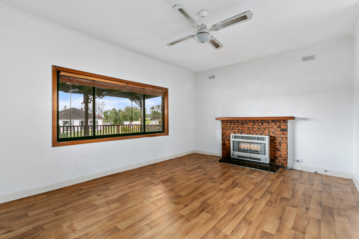 130 Mary Street, Morwell VIC 3840, Morwell - Thumbnail 2