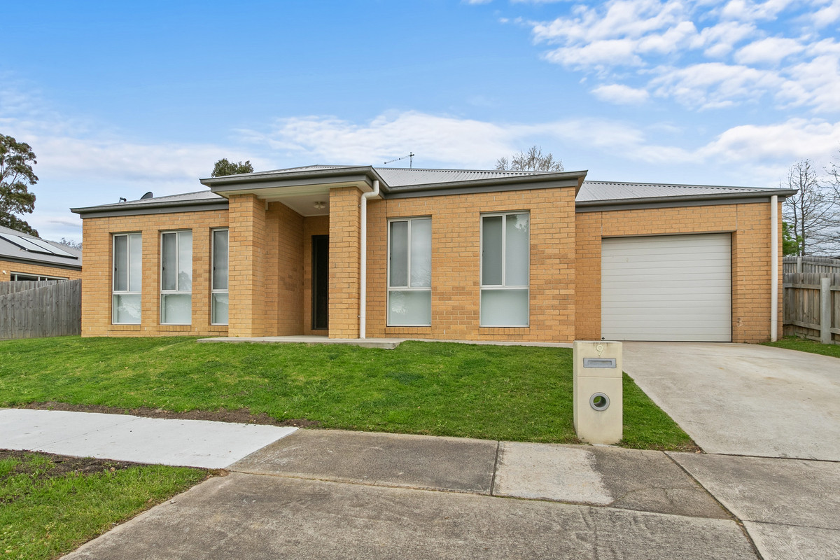 9 Acacia Way, Churchill VIC 3842, Churchill - Thumbnail 2