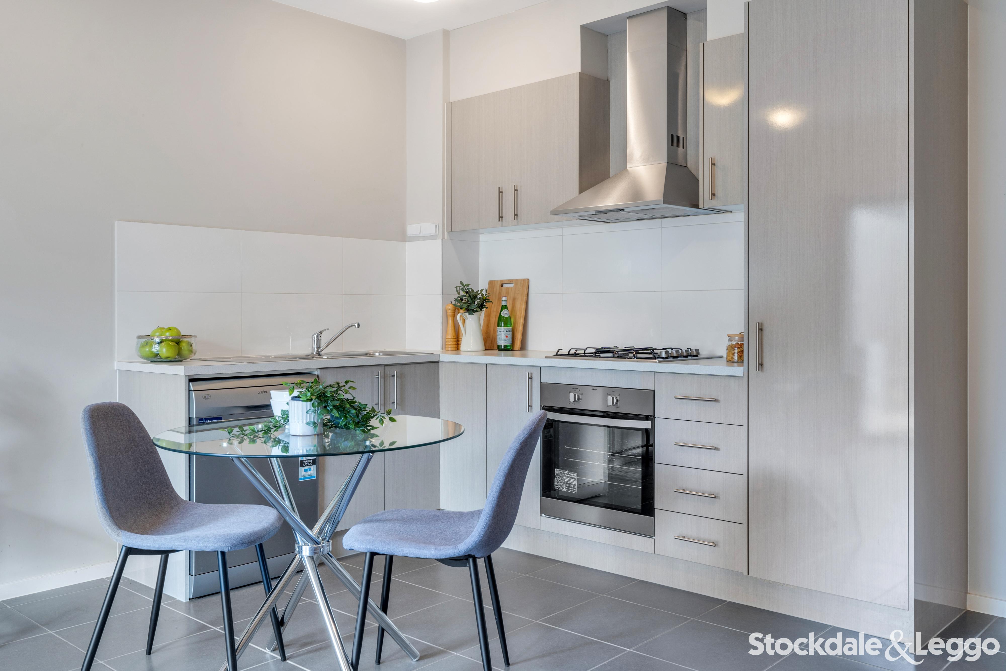 8/20 Hyde Park Avenue, Craigieburn VIC, Craigieburn - Thumbnail 2