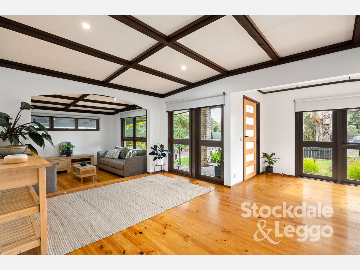 37 Woodvale Grove, Rosebud VIC 3939, Rosebud - Thumbnail 2