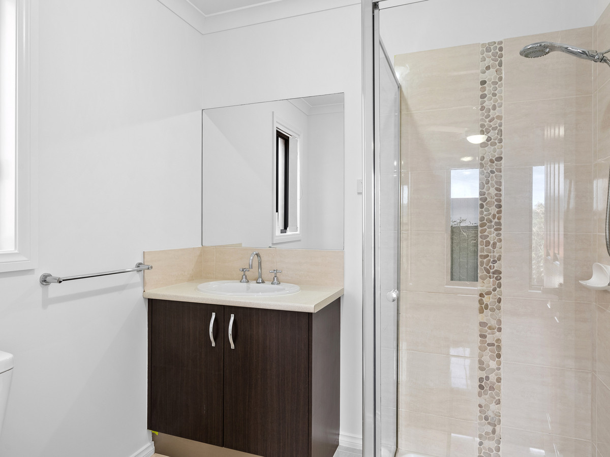 31 College Square, BACCHUS MARSH VIC 3340, Bacchus Marsh - Thumbnail 5