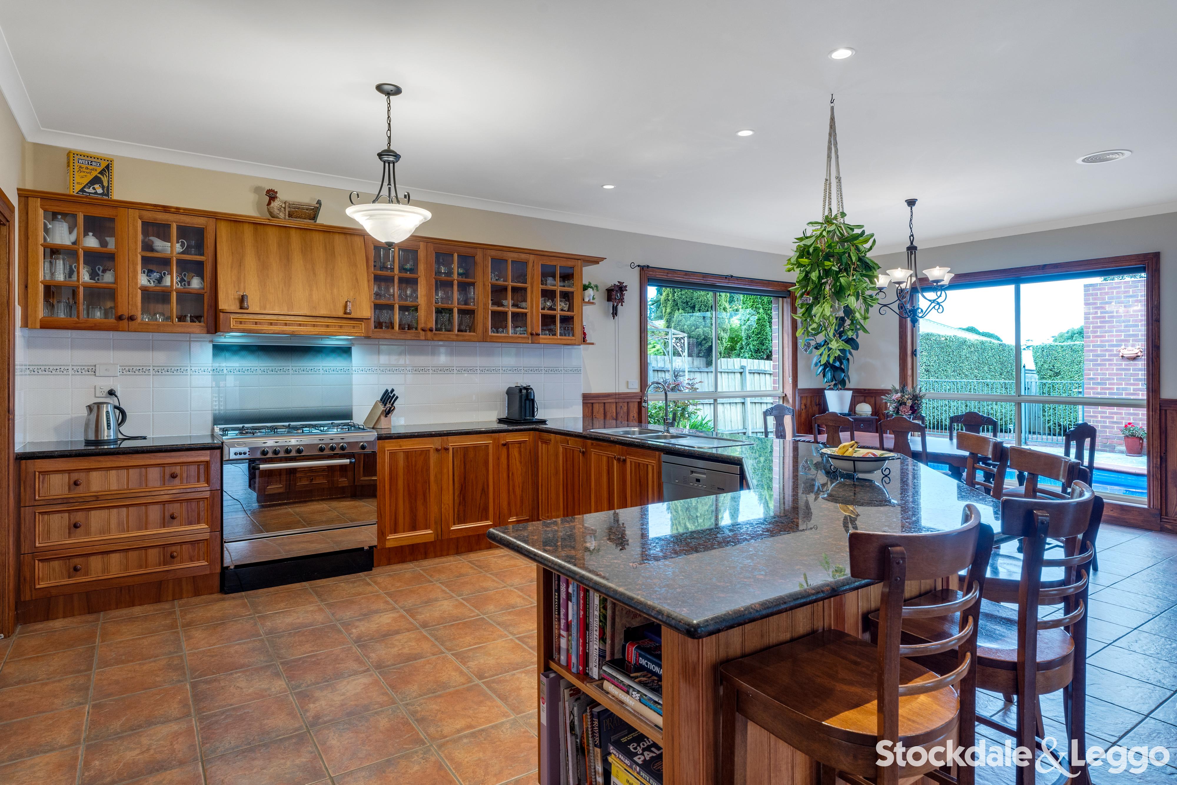 11 The Avenue, Sunbury VIC, Sunbury - Thumbnail 7