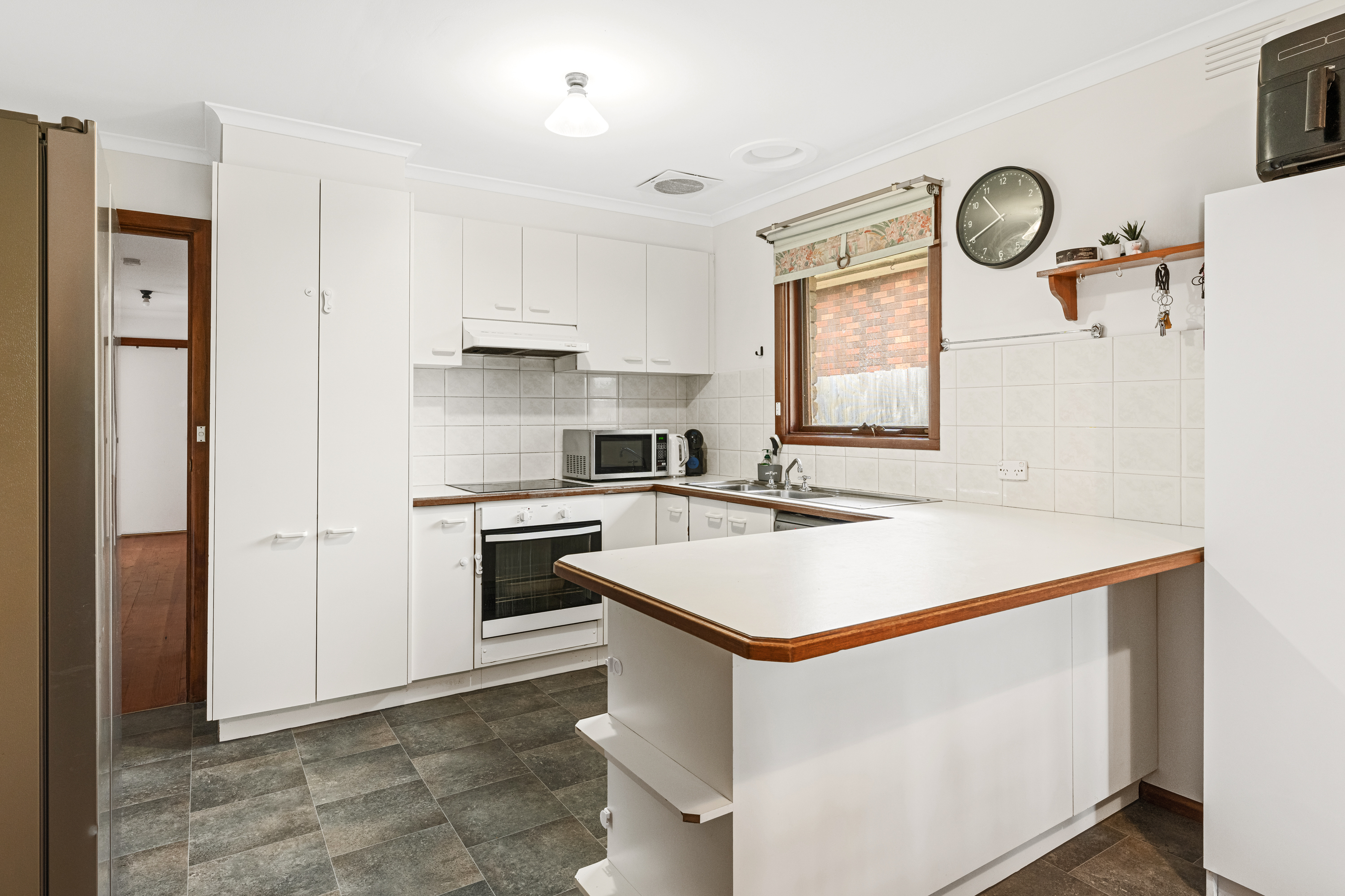 32 Dorset Drive, Dandenong North VIC, Dandenong North - Thumbnail 3