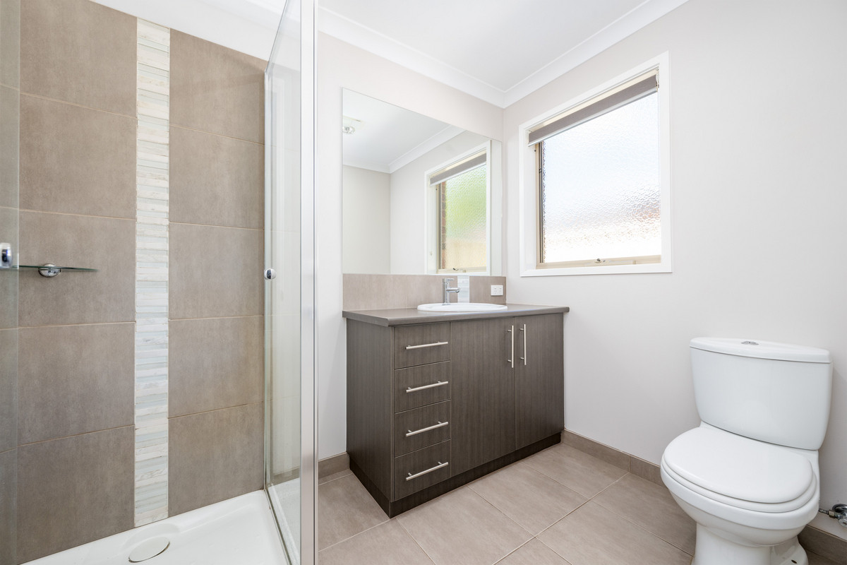 18 Windlass Avenue, MOOROOPNA VIC 3629, Mooroopna - Thumbnail 8