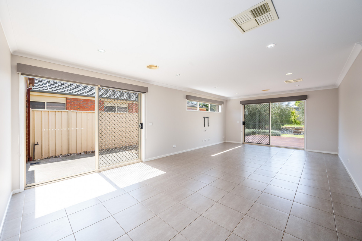 18 Windlass Avenue, MOOROOPNA VIC 3629, Mooroopna - Thumbnail 3