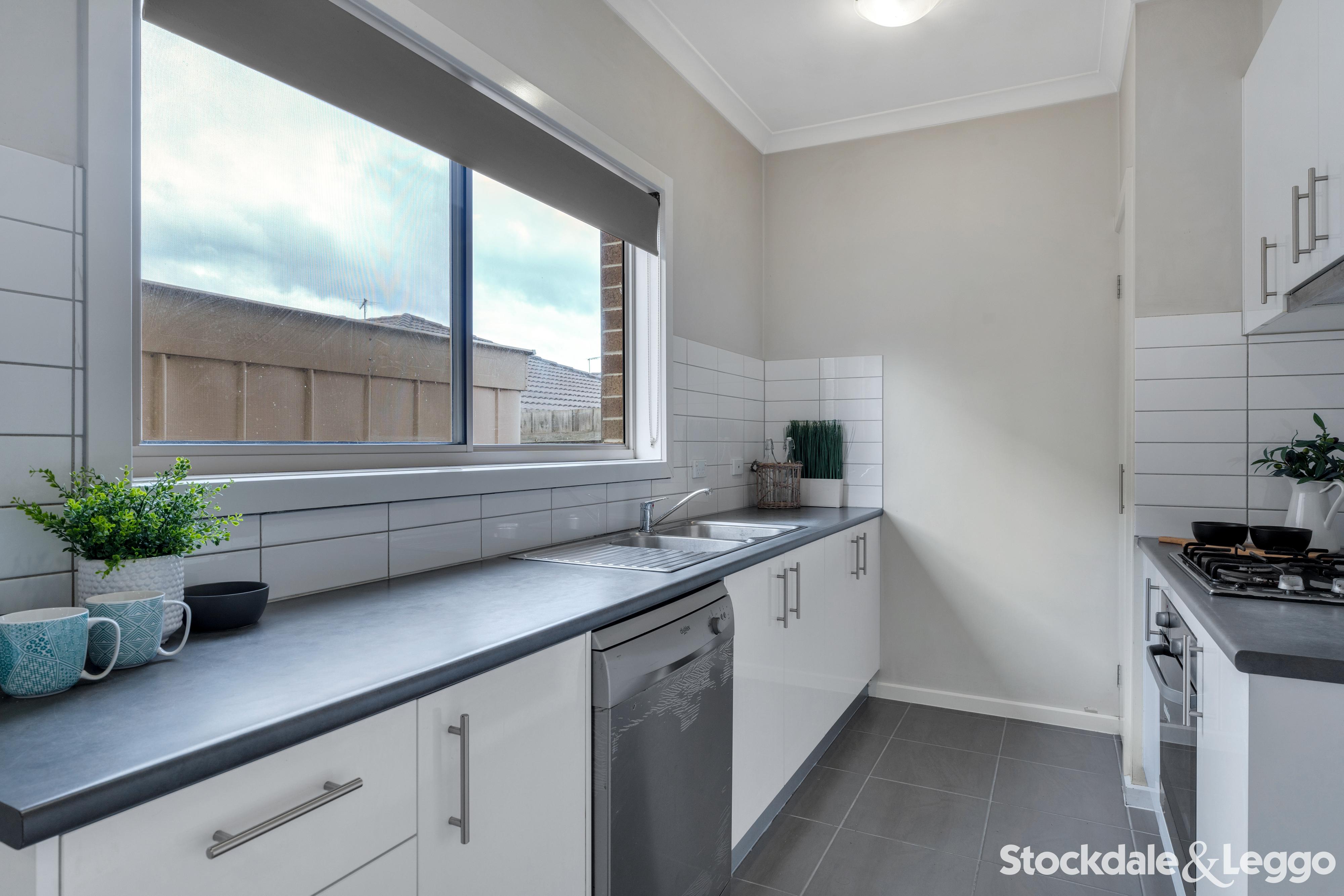 4 Zoe Drive, Wollert VIC, Wollert - Thumbnail 4