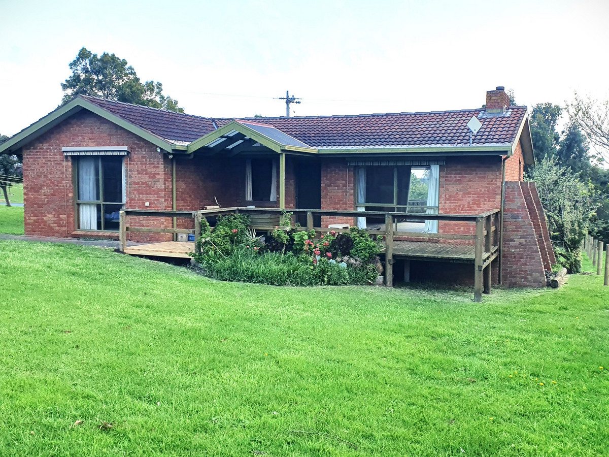 16 River Road, WOODFORD VIC 3281, Woodford - Image 1