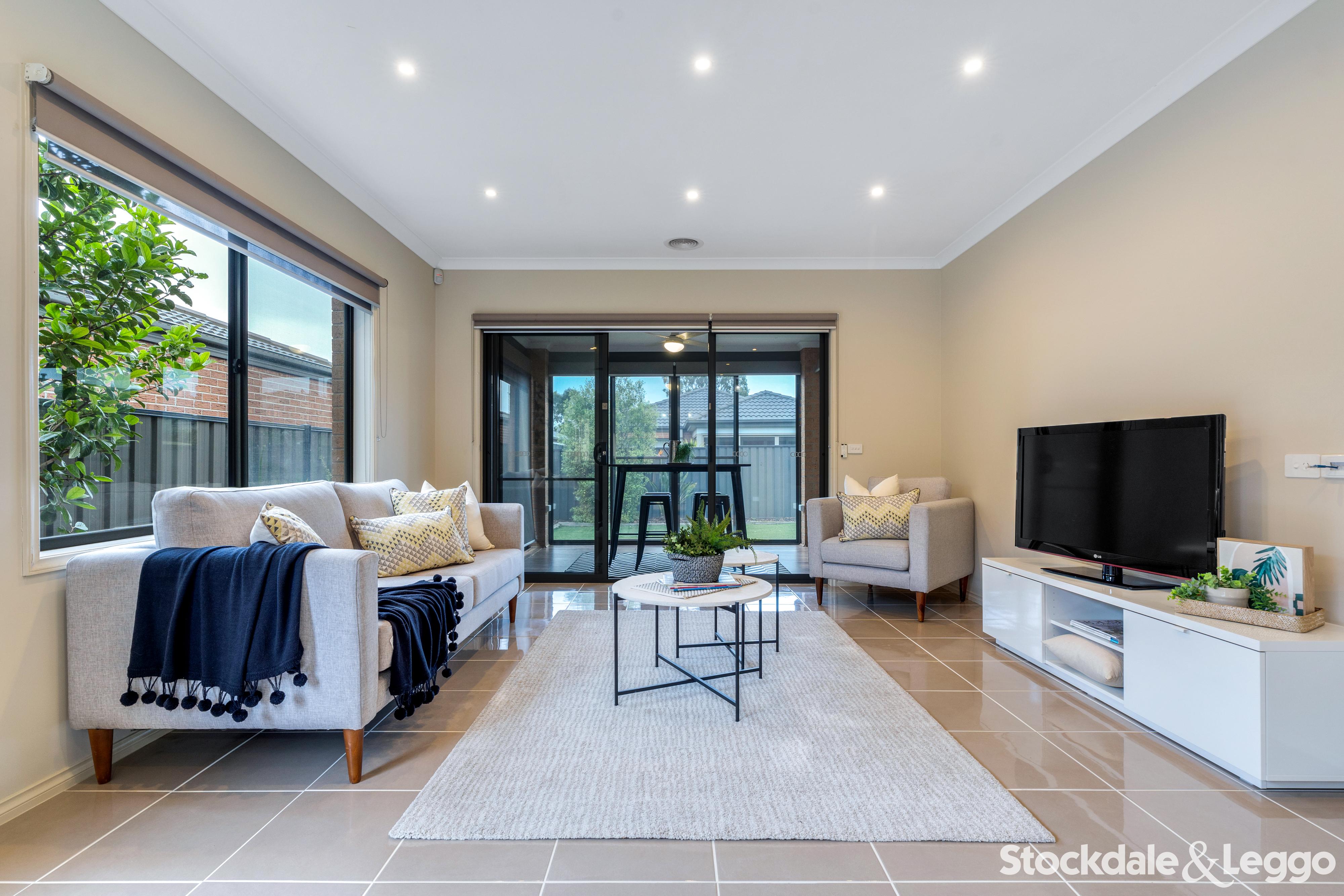 409 Grand Boulevard, Craigieburn VIC, Craigieburn - Thumbnail 5