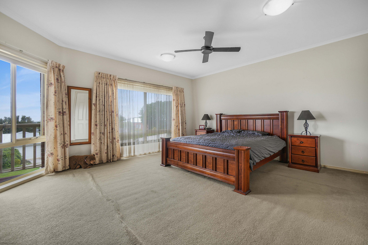 20 Overland Rise, Pakenham VIC 3810, Pakenham - Thumbnail 4